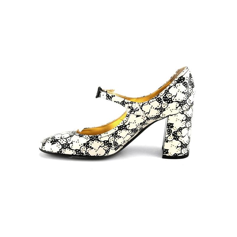 کفش زنانه پاشنه بلند چرم جلو و پشت بسته Bottega Veneta 