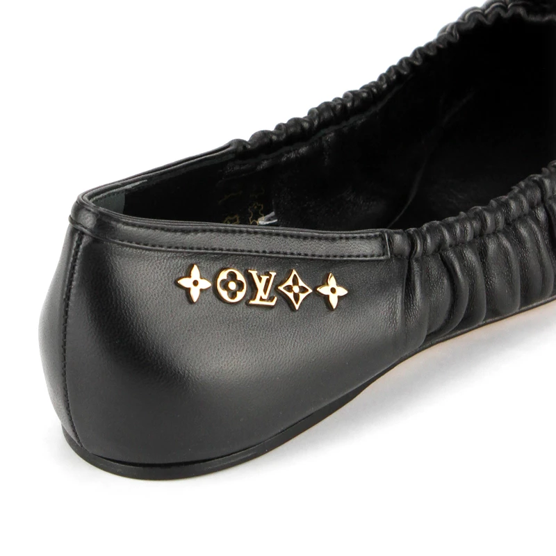 کفش تخت زنانه چرم مدل ساده Louis Vuitton 