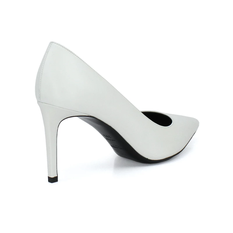 کفش زنانه پاشنه بلند چرم جلو و پشت بسته Yves Saint Laurent 