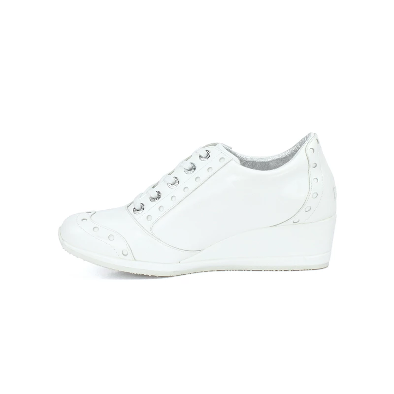 کفش اسنیکرز زنانه بدون ساق چرم Dolce & Gabbana 